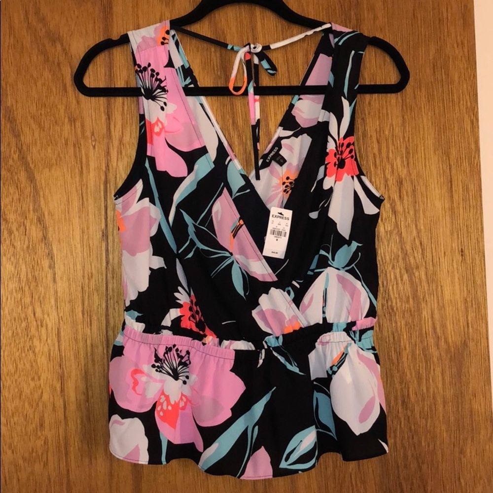Fun and colorful top from Express, NWT, Medium.
